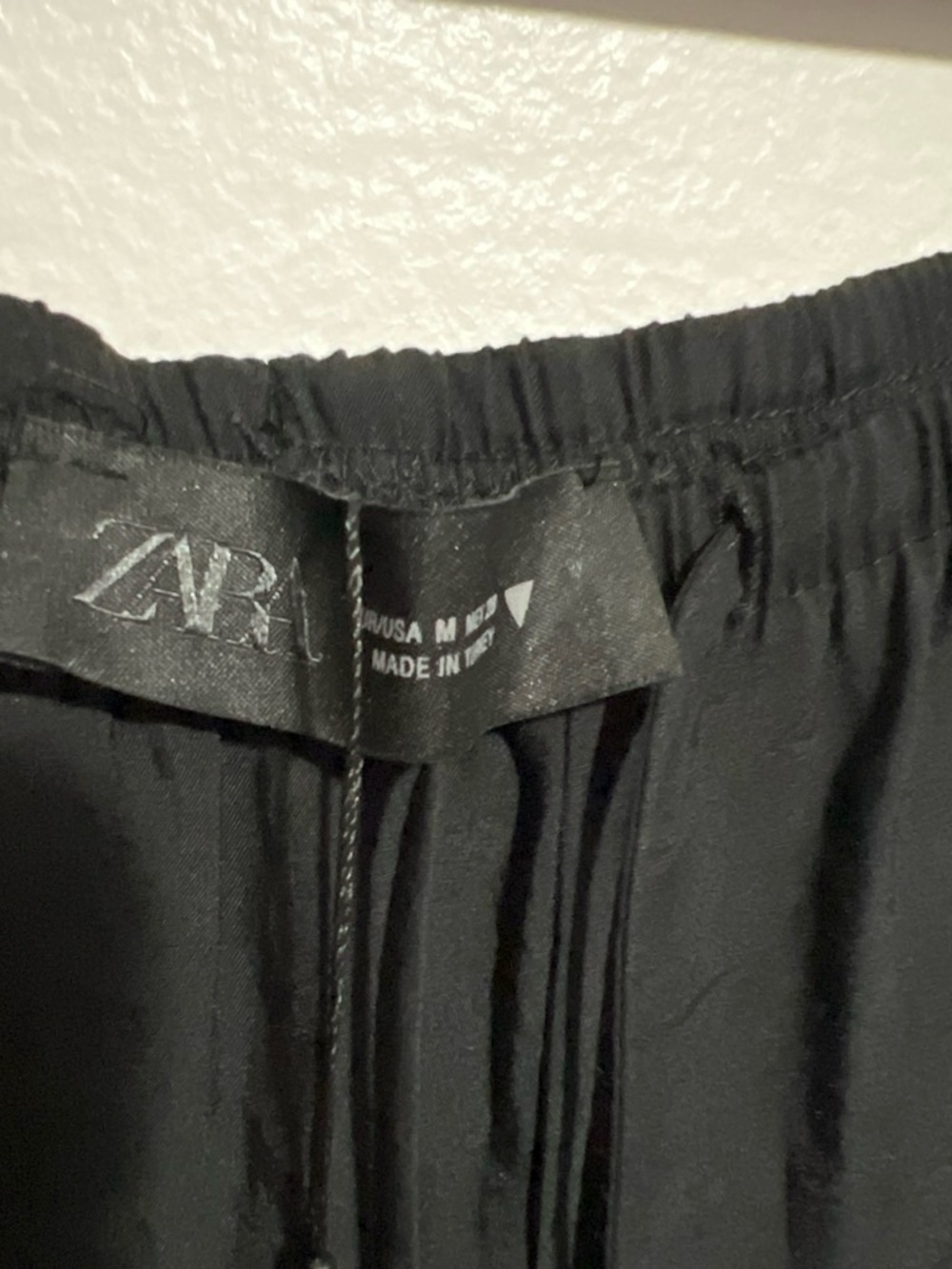 #27 NWT Zara Black Women’s Wide-Leg Drawstring Waist Trousers Size M - Picture 4 of 5